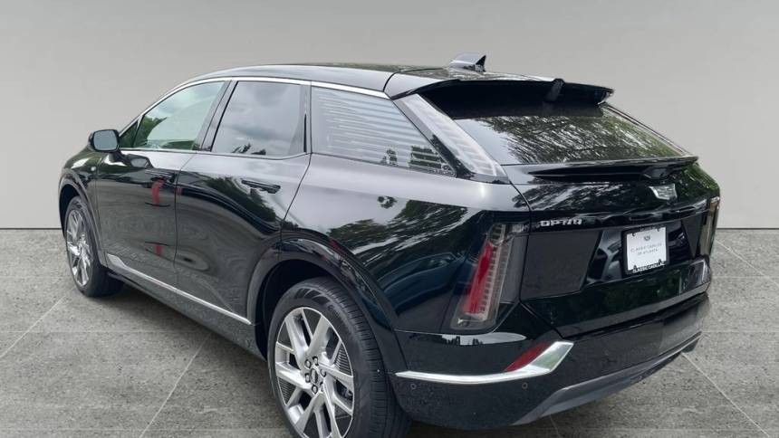 2025 Cadillac OPTIQ - Images - 3