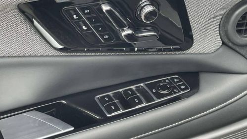 2025 Cadillac OPTIQ - Images - 18