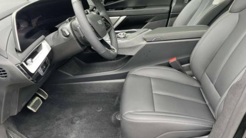 2025 Cadillac OPTIQ - Images - 22
