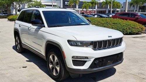 2022 Jeep Grand Cherokee - Images - 3