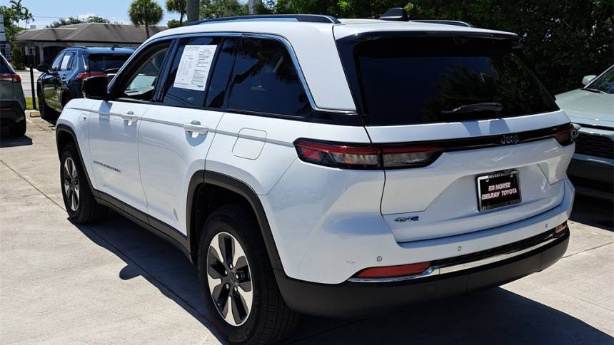 2022 Jeep Grand Cherokee - Images - 6