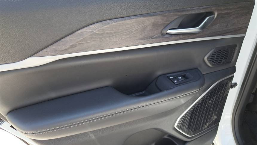 2022 Jeep Grand Cherokee - Images - 11