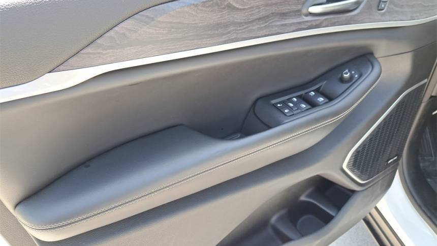 2022 Jeep Grand Cherokee - Images - 17