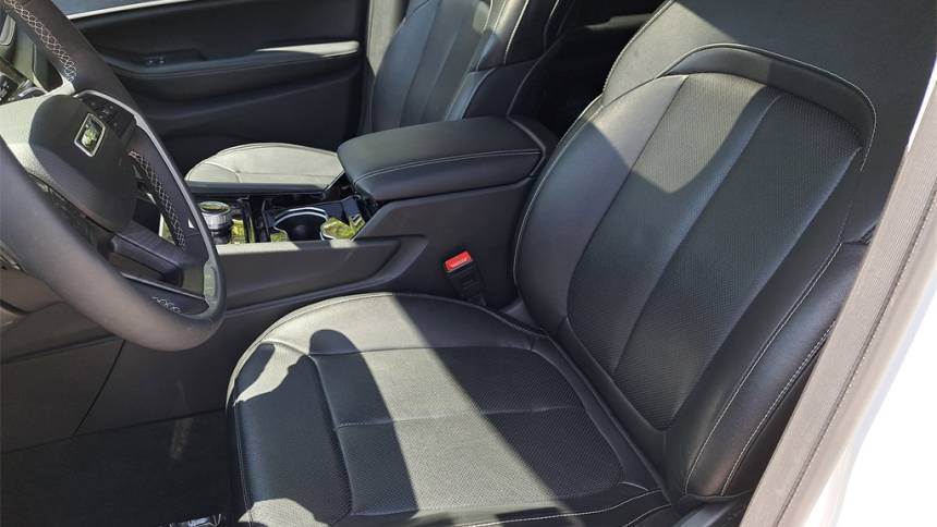 2022 Jeep Grand Cherokee - Images - 21