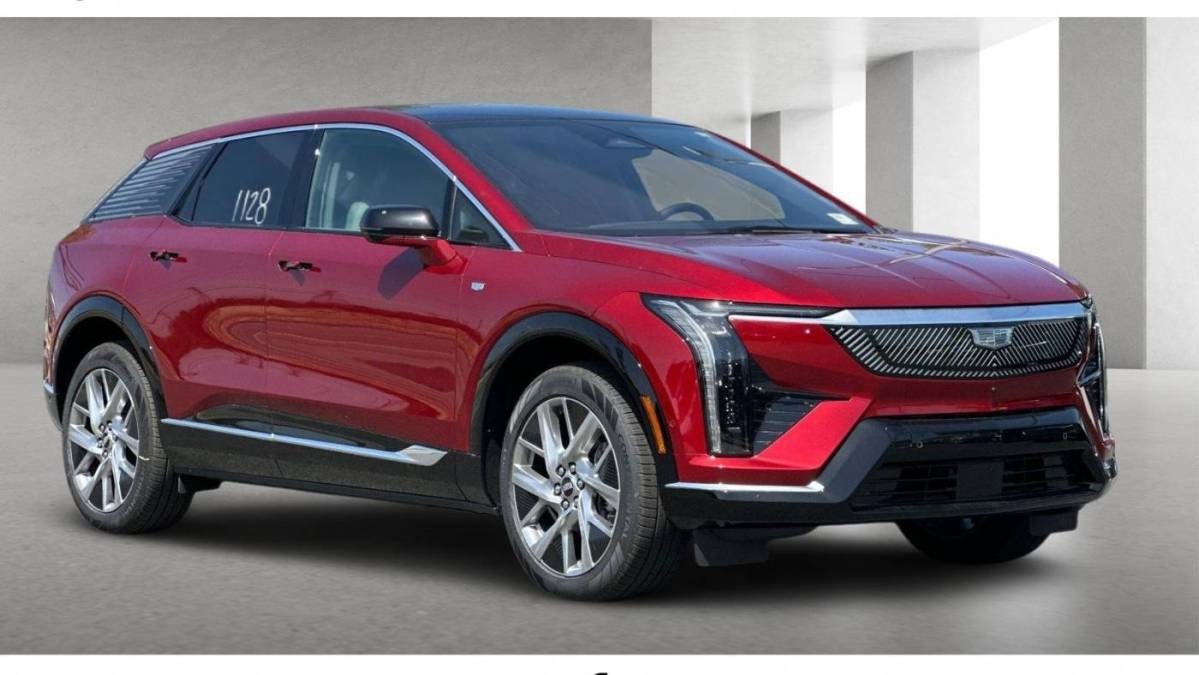 2025 Cadillac OPTIQ - Images - 1