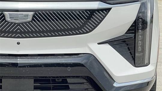 2025 Cadillac OPTIQ - Images - 7