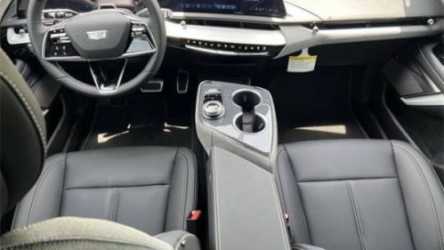 2025 Cadillac OPTIQ - Images - 8