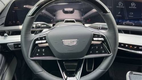 2025 Cadillac OPTIQ - Images - 10