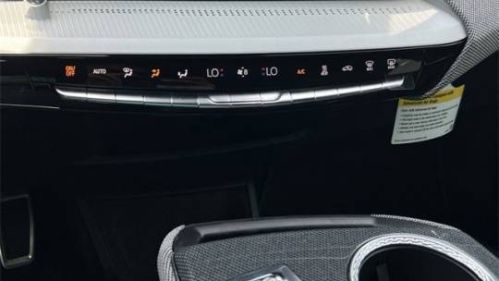 2025 Cadillac OPTIQ - Images - 16