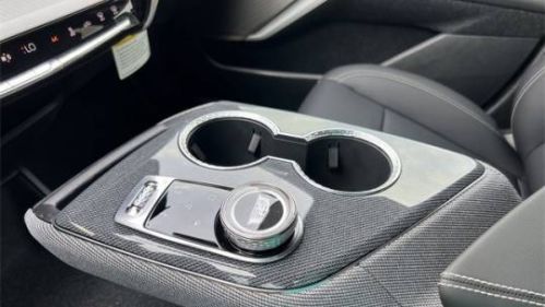 2025 Cadillac OPTIQ - Images - 17
