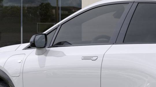 2025 Cadillac OPTIQ - Images - 12