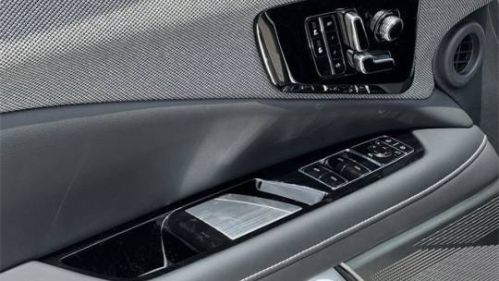 2025 Cadillac OPTIQ - Images - 19