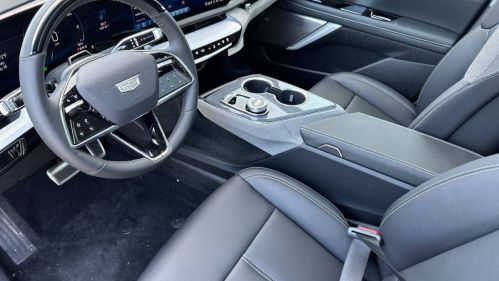2025 Cadillac OPTIQ - Images - 9