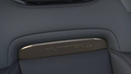 2025 GMC HUMMER EV SUV 1GKB0RDC7SU102199