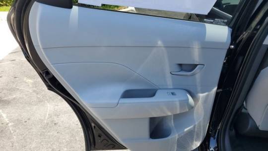 2025 Hyundai Kona Electric - Images - 9