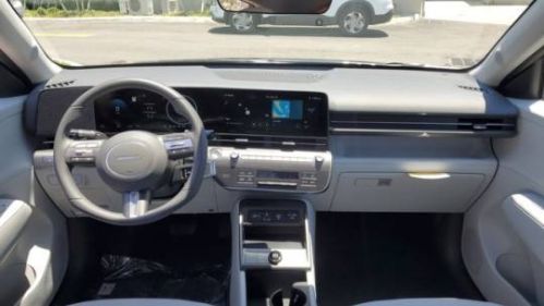 2025 Hyundai Kona Electric - Images - 12