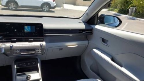 2025 Hyundai Kona Electric - Images - 14