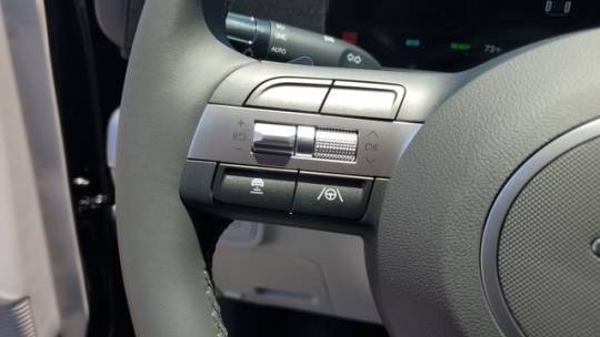 2025 Hyundai Kona Electric - Images - 23