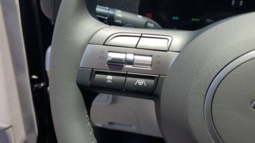 2025 Hyundai Kona Electric - Images - 23