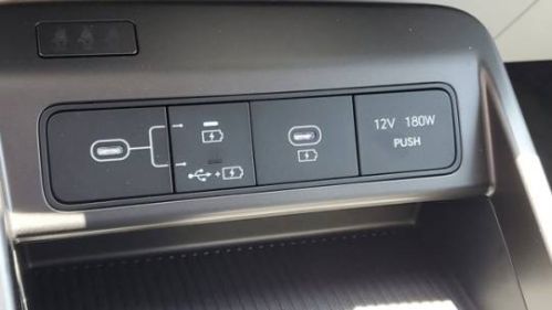 2025 Hyundai Kona Electric - Images - 30