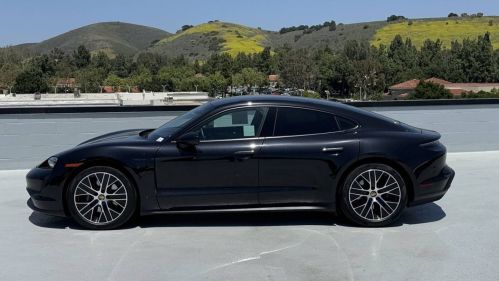 2023 Porsche Taycan - Images - 2