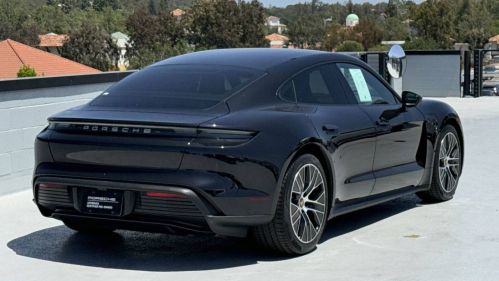 2023 Porsche Taycan - Images - 7