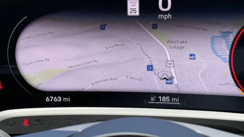 2023 Porsche Taycan - Images - 16