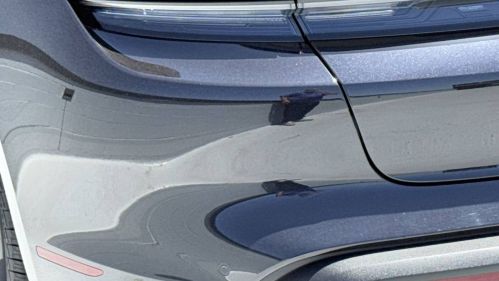 2023 Porsche Taycan - Images - 21