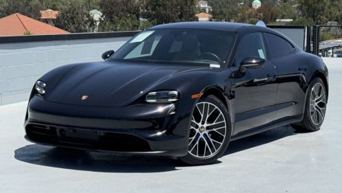 2023 Porsche Taycan - Images - 32