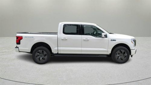 2025 Ford F-150 Lightning - Images - 8