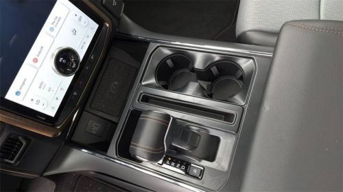 2025 Ford F-150 Lightning - Images - 18