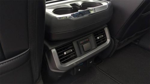 2025 Ford F-150 Lightning - Images - 27