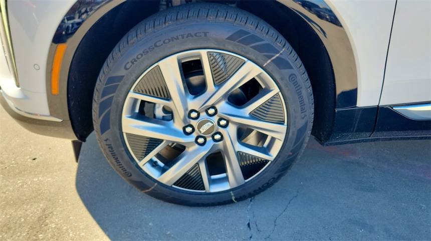 2025 Cadillac OPTIQ - Images - 9