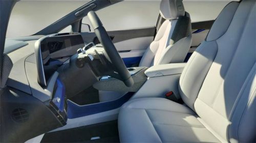 2025 Cadillac OPTIQ - Images - 16