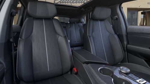 2025 Cadillac OPTIQ - Images - 16