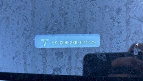 2017 Tesla Model X - Images - 3