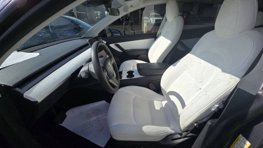 2021 Tesla Model Y - Images - 9