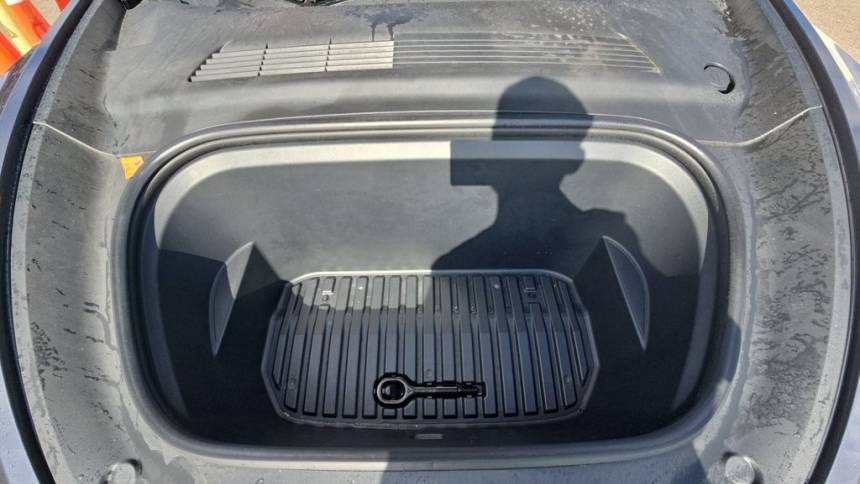 2021 Tesla Model Y - Images - 13