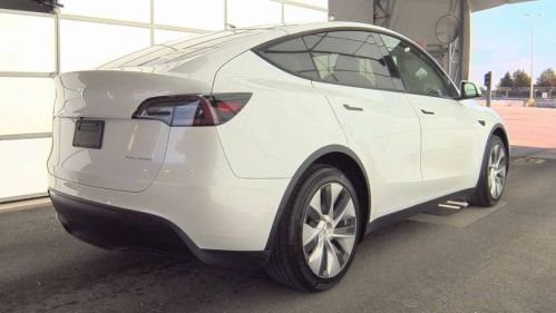 2020 Tesla Model Y - Images - 3