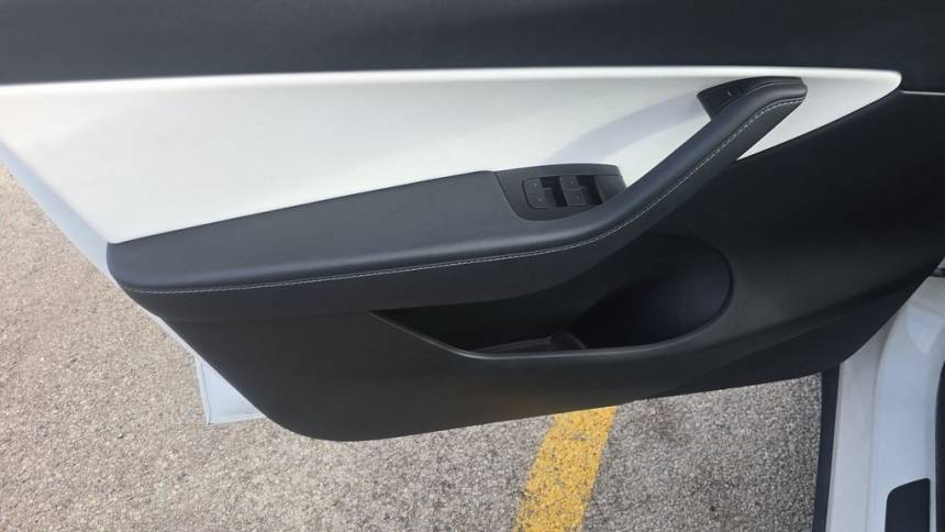 2020 Tesla Model Y - Images - 9