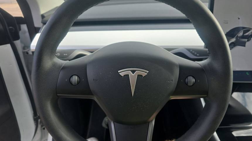 2020 Tesla Model Y - Images - 13