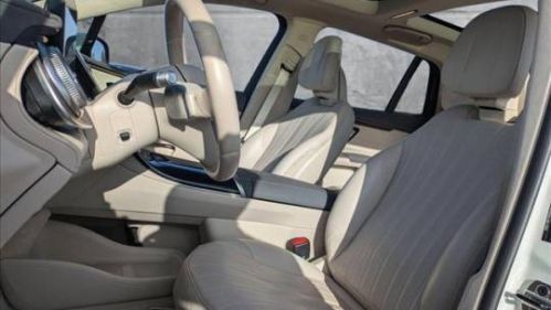 2023 Mercedes EQS SUV - Images - 8