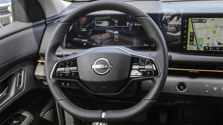 2025 Nissan Ariya - Images - 17