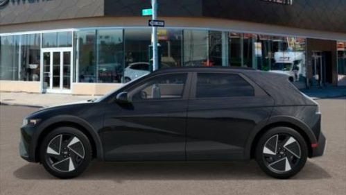 2025 Hyundai IONIQ 5 - Images - 3