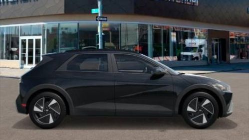 2025 Hyundai IONIQ 5 - Images - 7