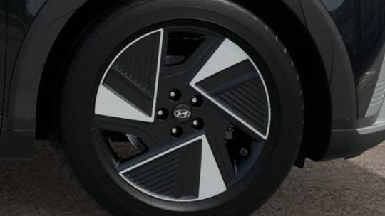 2025 Hyundai IONIQ 5 - Images - 8