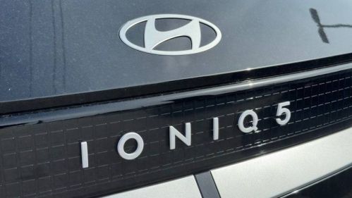 2025 Hyundai IONIQ 5 - Images - 14