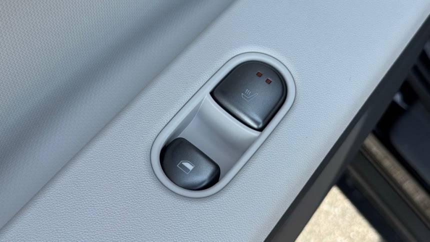 2025 Hyundai IONIQ 5 - Images - 20