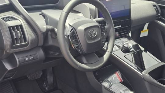 2025 Toyota bZ4X - Images - 11