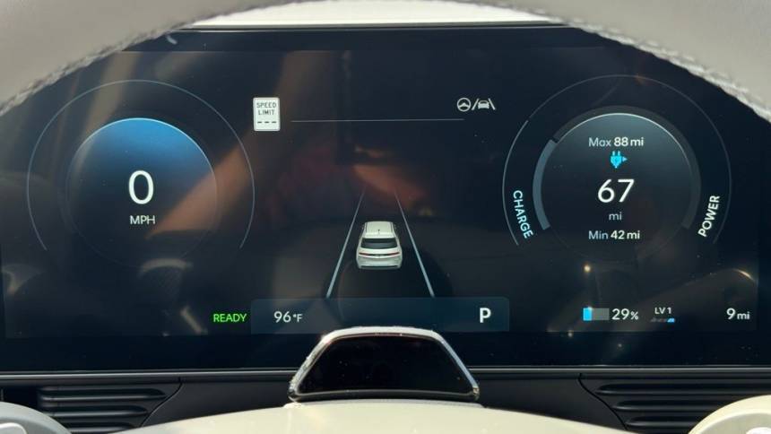 2025 Hyundai IONIQ 5 - Images - 29